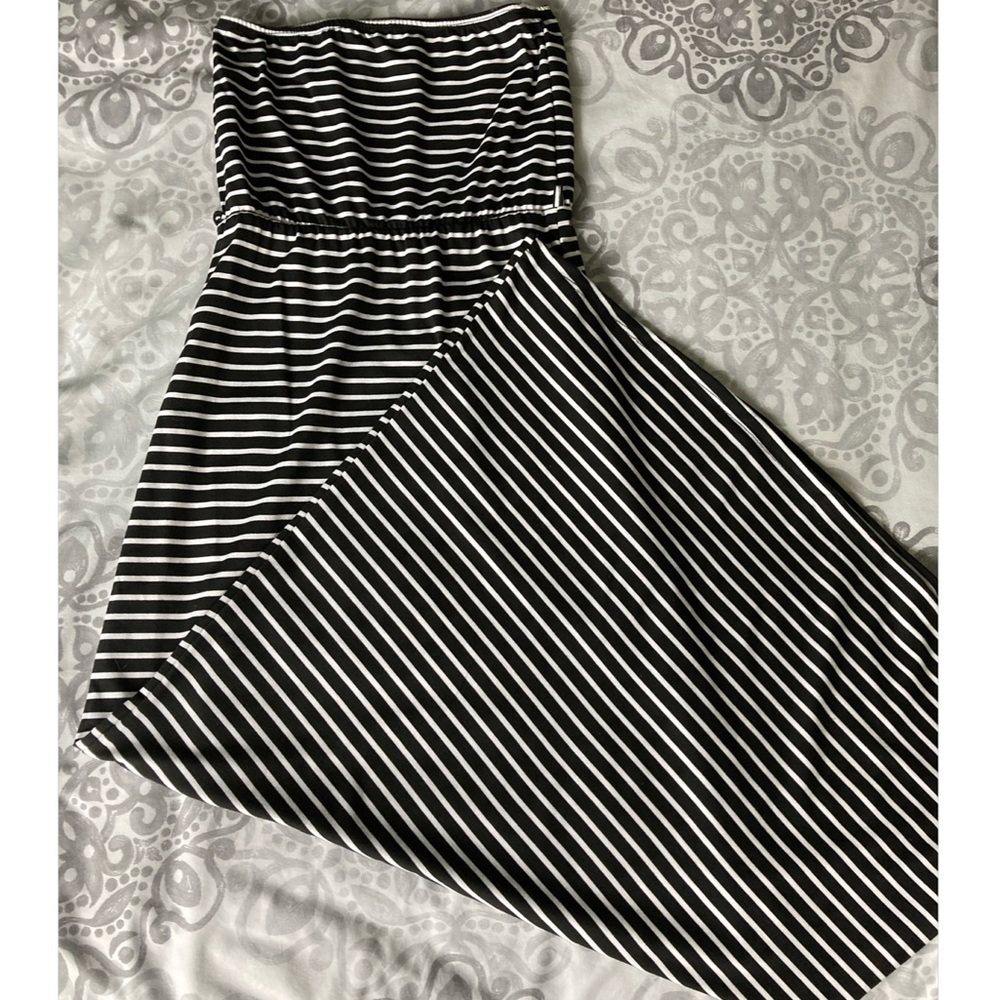 Maxi dress size medium